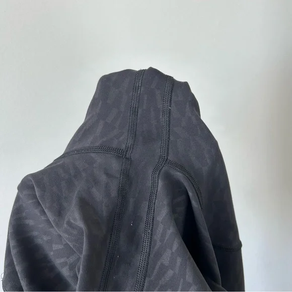 Lululemon Align High-Rise Short 6" Segment Emboss Black Size 4 - Picture 7 of 7
